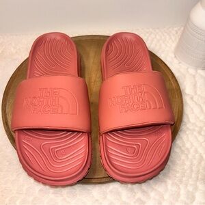 The North Face Neve Stop Cush Women’s Slides. Sz 7. Medium Pink/Coral